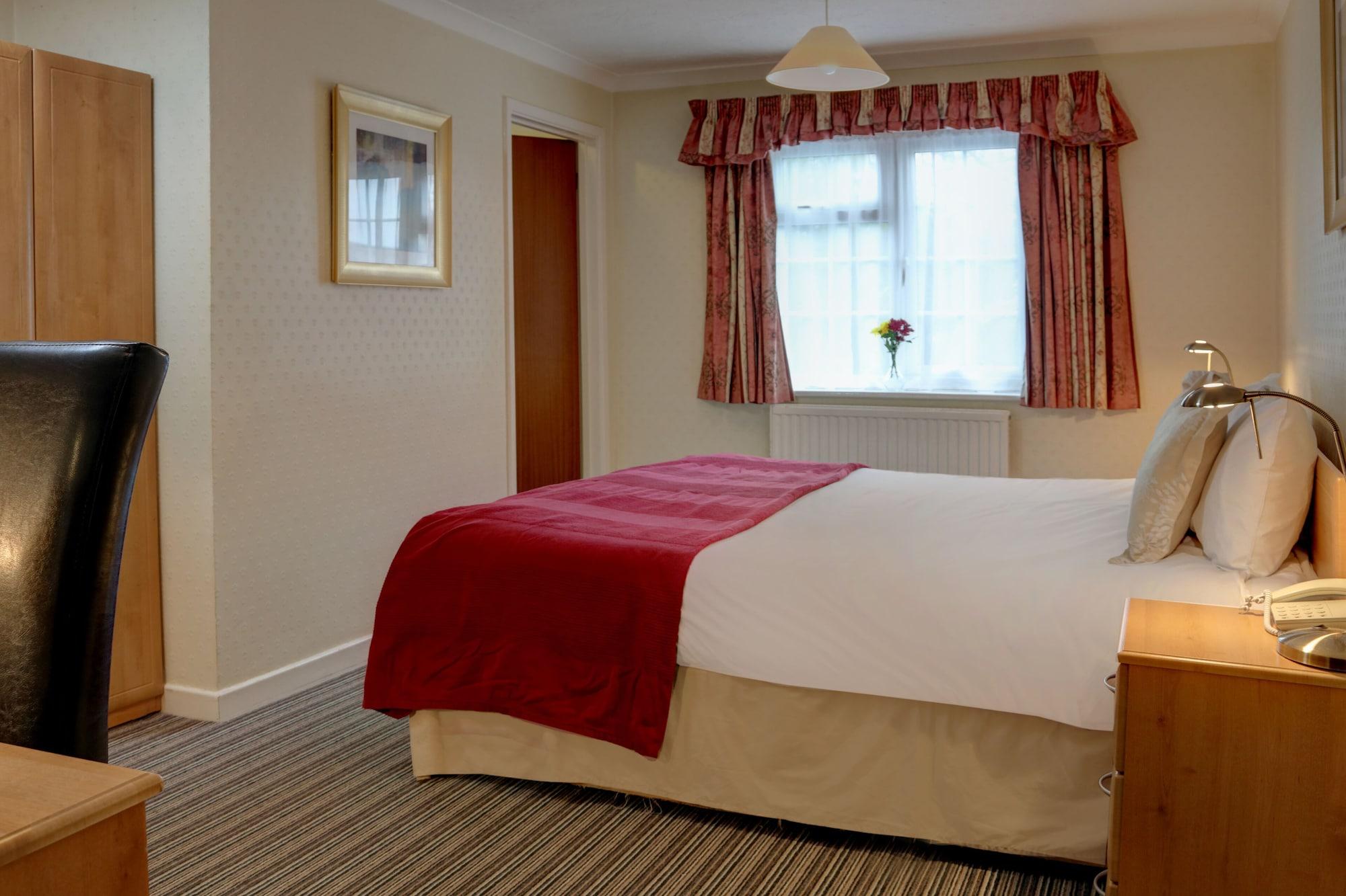 Pettifers Freehouse Bed & Breakfast 3*