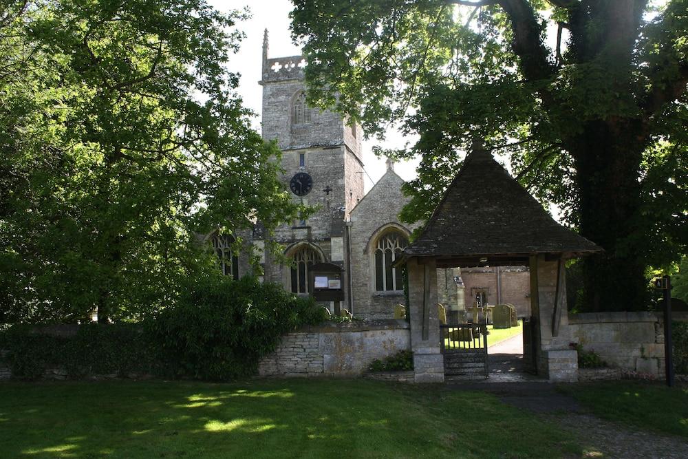 Bed & Breakfast Pettifers Freehouse